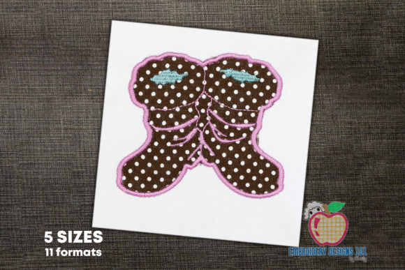 Review: Applique Design of Christmas Shoes for Etsy